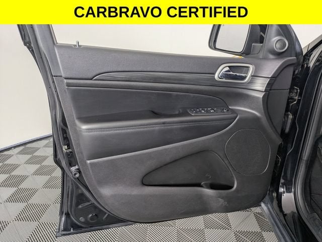 2019 Jeep Grand Cherokee Laredo E 4x2