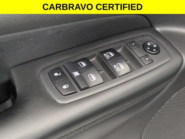 2019 Jeep Grand Cherokee Laredo E 4x2