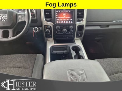 2017 RAM 1500 Big Horn Crew Cab 4x4 5'7" Box