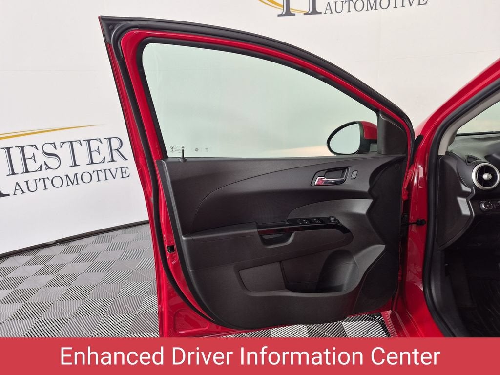 2020 Chevrolet Sonic LT