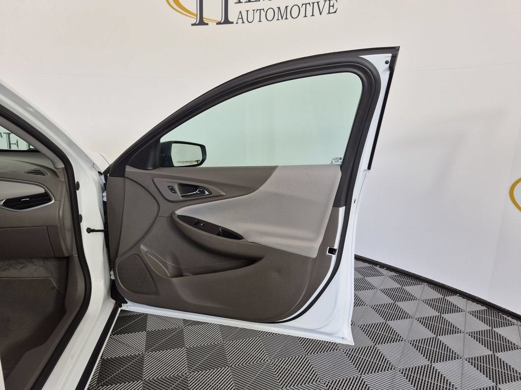 2025 Chevrolet Malibu FL