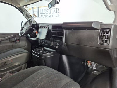2022 GMC Savana Cargo 2500 RWD 2500 Regular Wheelbase Work Van