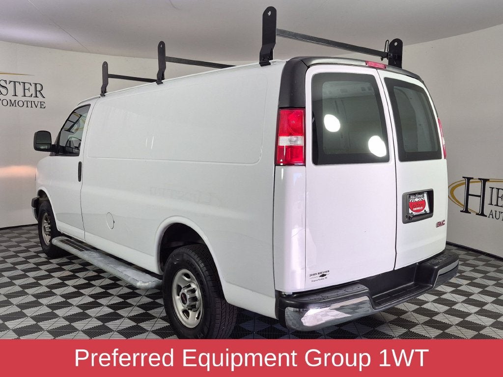 2022 GMC Savana Cargo 2500 RWD 2500 Regular Wheelbase Work Van