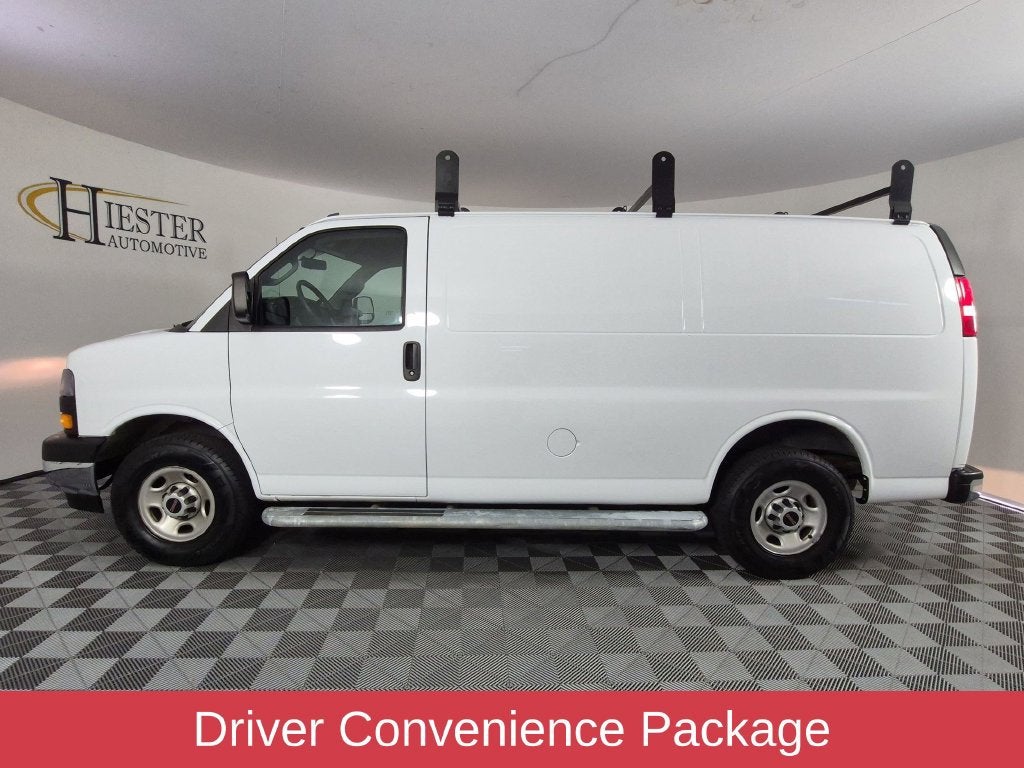 2022 GMC Savana Cargo 2500 RWD 2500 Regular Wheelbase Work Van
