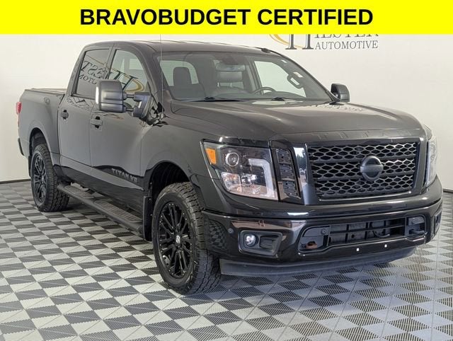 2018 Nissan TITAN SL