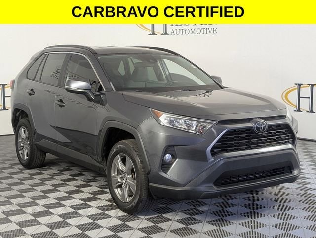 2020 Toyota RAV4 XLE