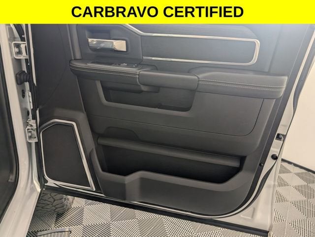 2024 RAM 2500 Laramie Crew Cab 4x4 6'4" Box