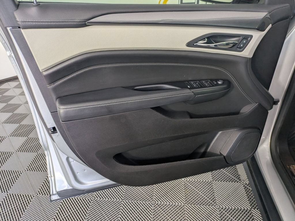2016 Cadillac SRX Base