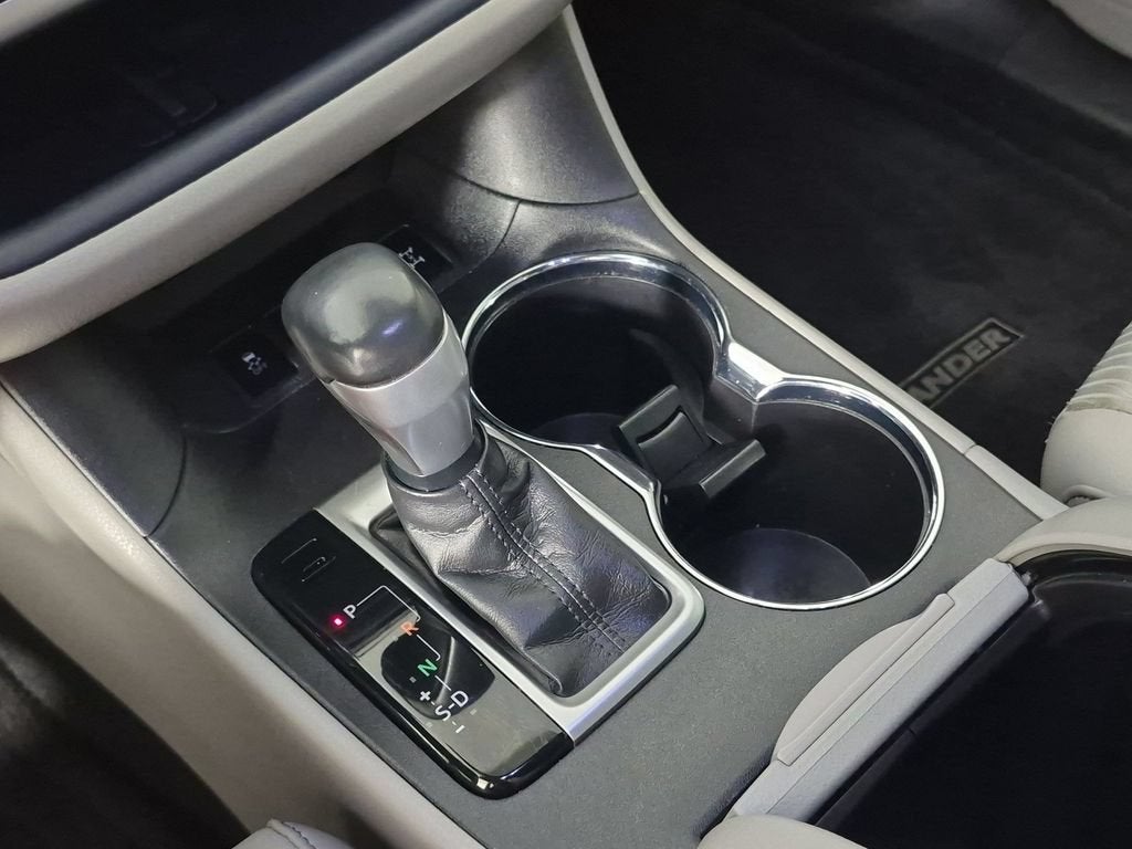 2018 Toyota Highlander LE