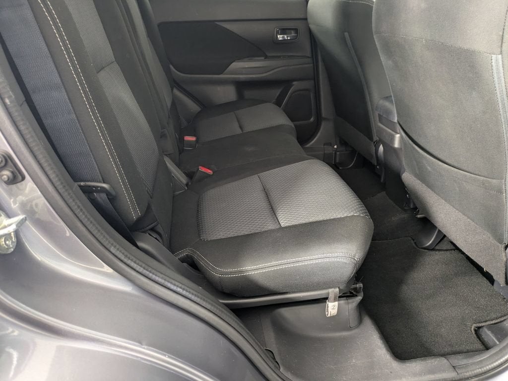 2017 Mitsubishi Outlander SE