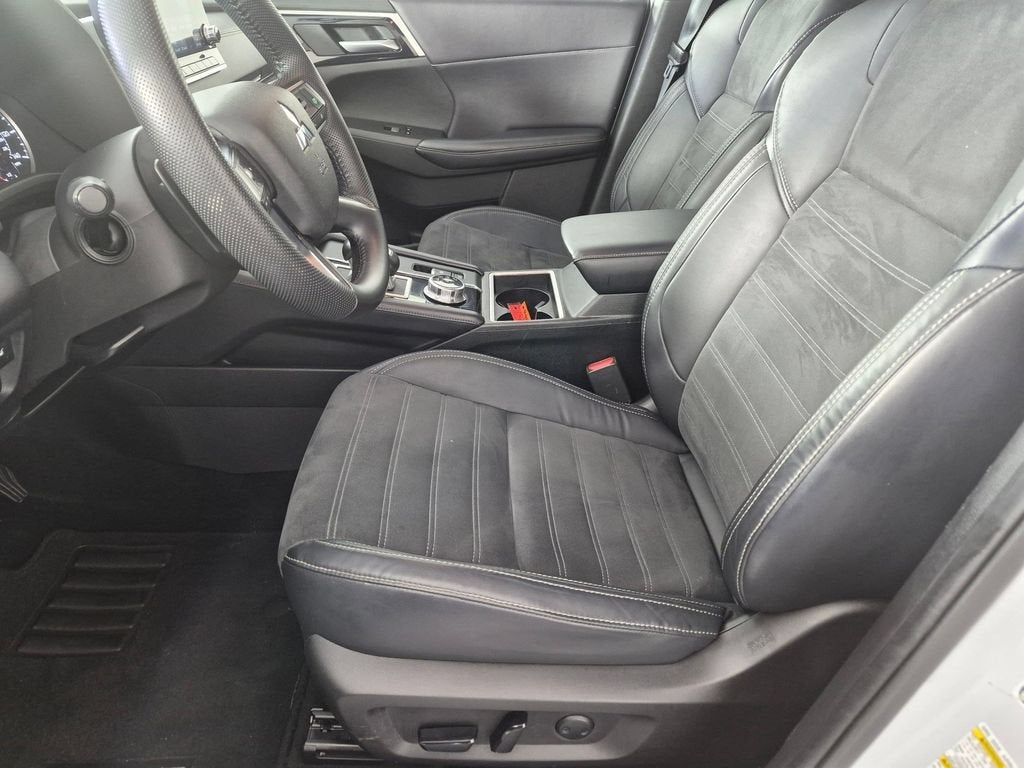 2023 Mitsubishi Outlander SE 2.5 2WD