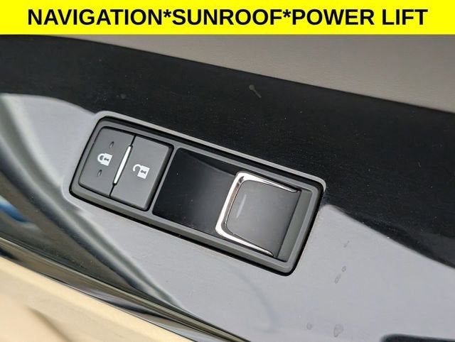 2019 Lexus LX 570 Two-Row