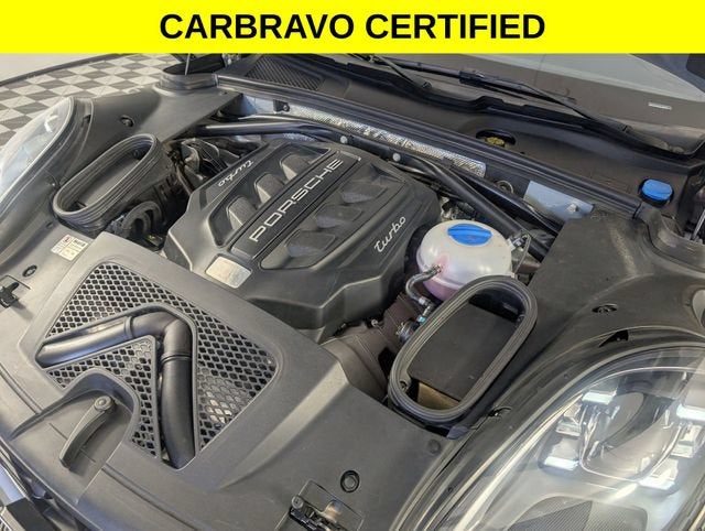 2017 Porsche Macan Turbo