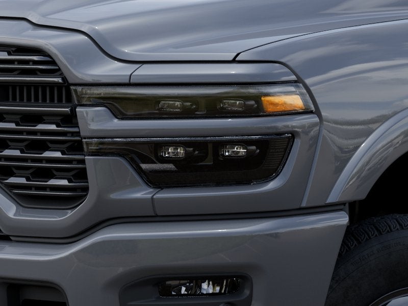 2026 RAM 3500 RAM 3500 LIMITED CREW CAB 4X4 8' BOX