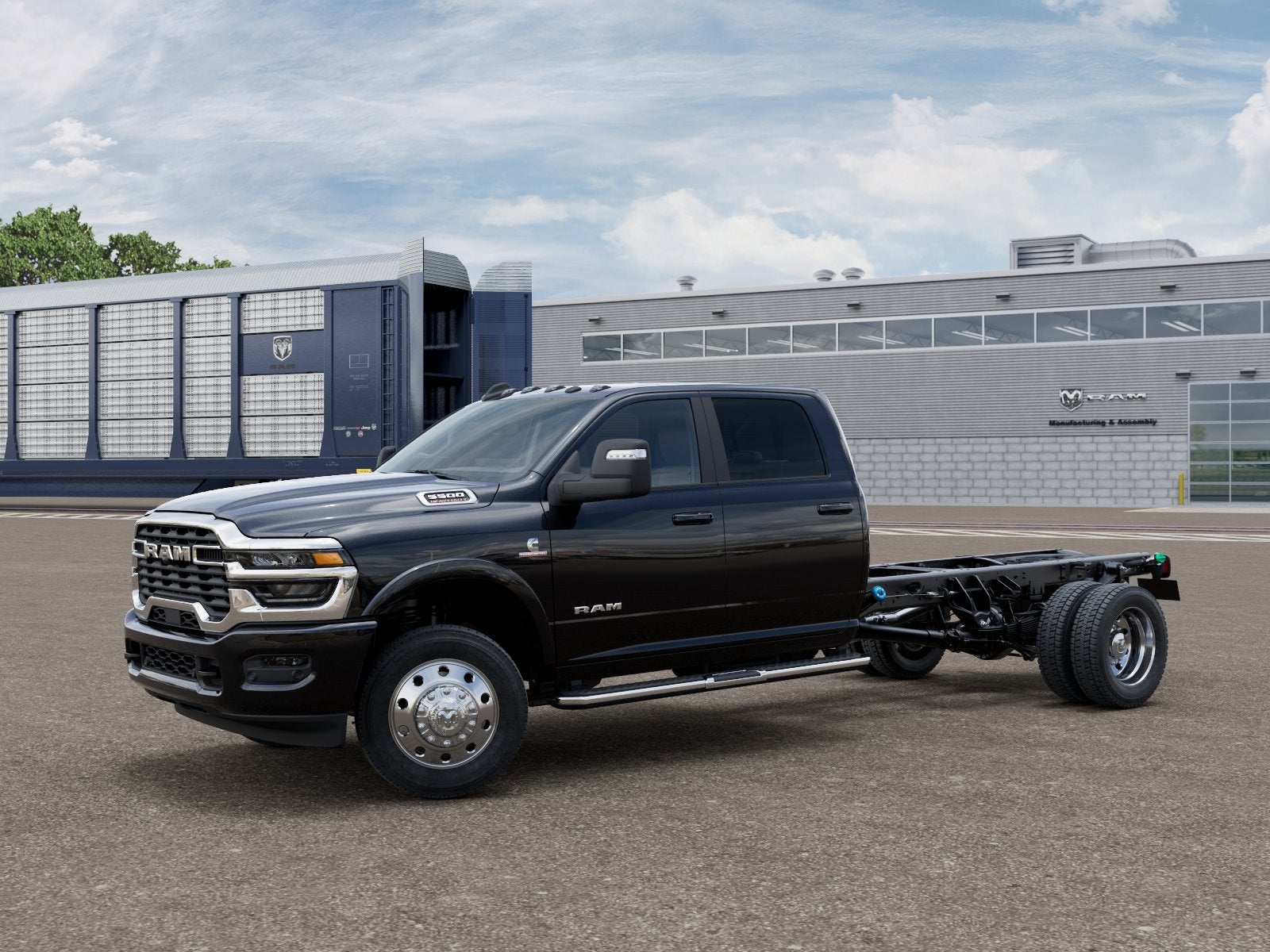 2026 RAM 5500 Chassis Cab RAM 5500 BIG HORN CHASSIS CREW CAB 4X4 84' CA