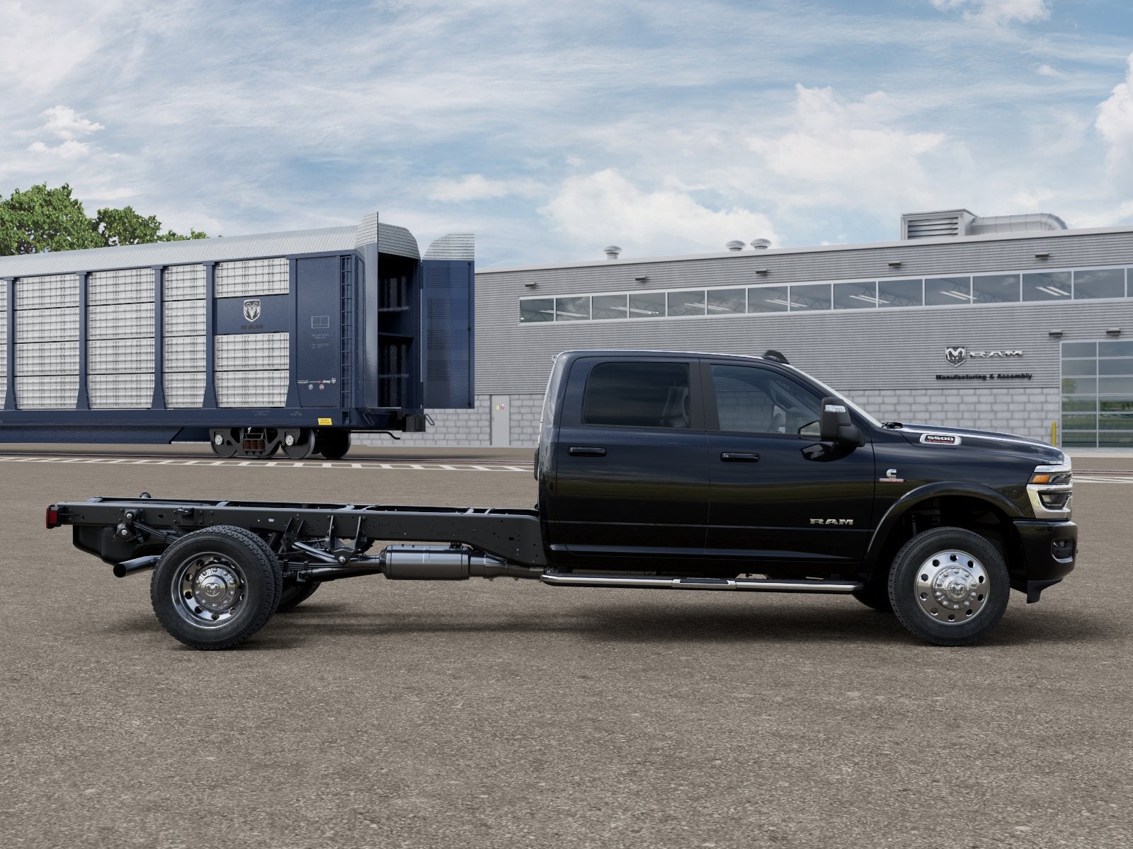 2026 RAM 5500 Chassis Cab RAM 5500 BIG HORN CHASSIS CREW CAB 4X4 84' CA