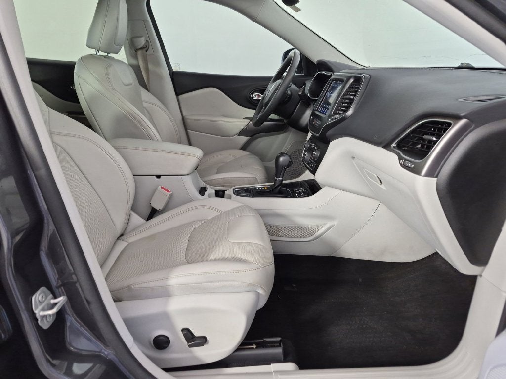 2022 Jeep Cherokee Latitude Lux