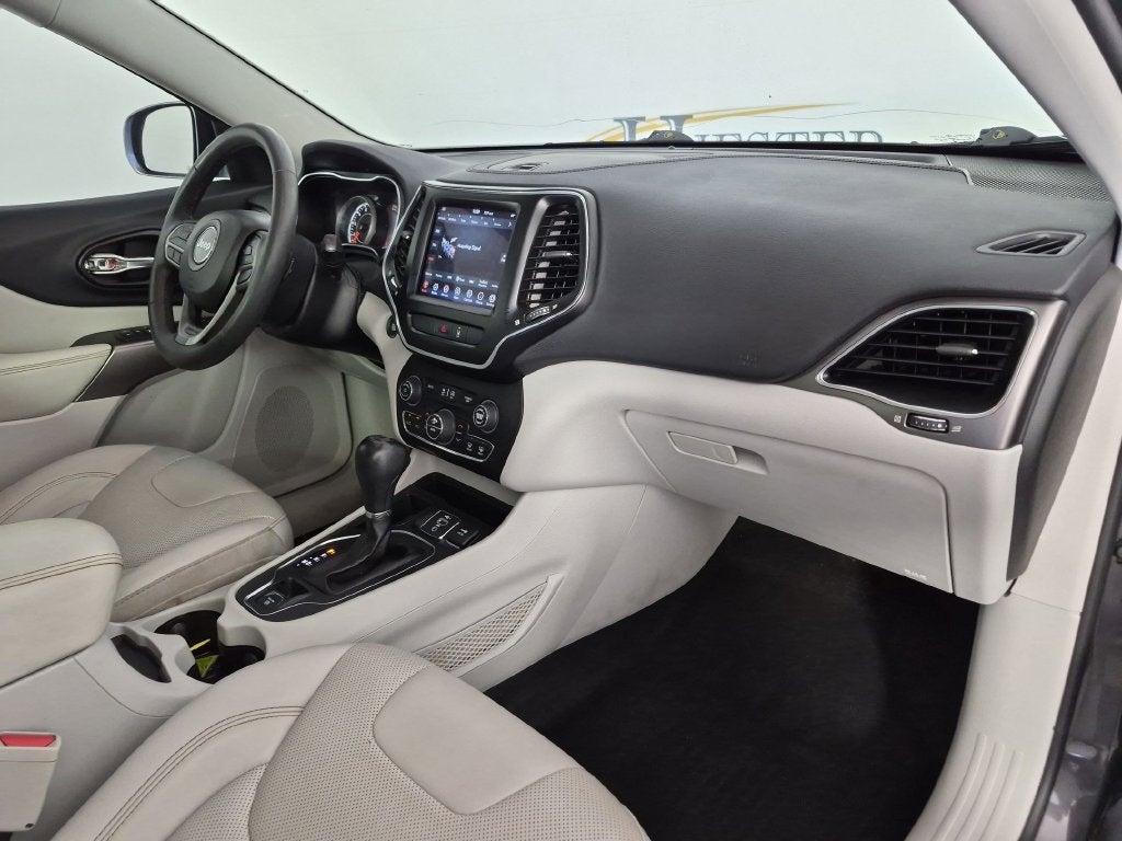 2022 Jeep Cherokee Latitude Lux