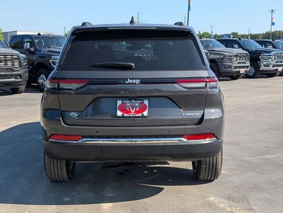 2026 Jeep Grand Cherokee Laredo