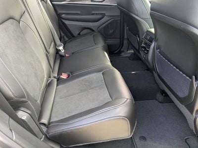 2026 Jeep Grand Cherokee Altitude