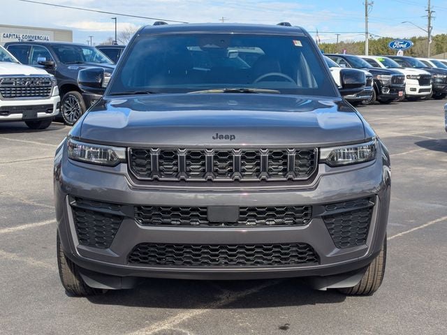 2026 Jeep Grand Cherokee Altitude
