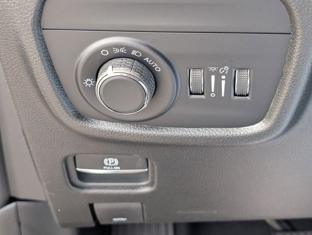 2026 Jeep Grand Cherokee Altitude
