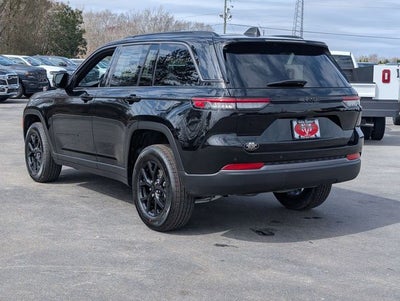 2026 Jeep Grand Cherokee Altitude