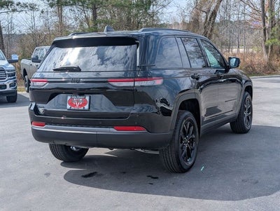 2026 Jeep Grand Cherokee Altitude