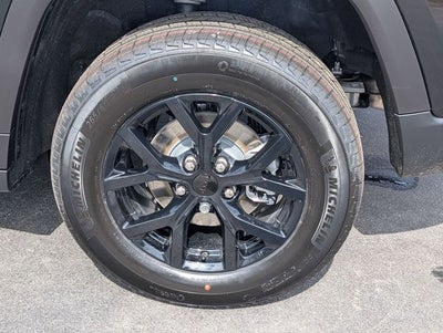 2026 Jeep Grand Cherokee Altitude