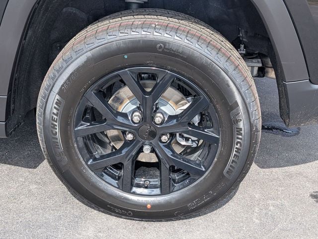 2026 Jeep Grand Cherokee Altitude