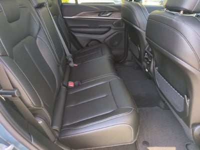 2027 Jeep Grand Cherokee Limited