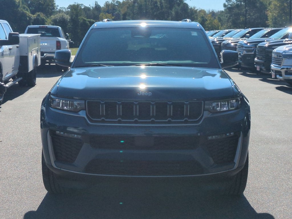 2027 Jeep Grand Cherokee Limited