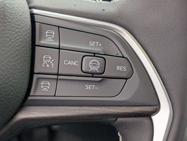 2026 Jeep Grand Cherokee Limited Reserve