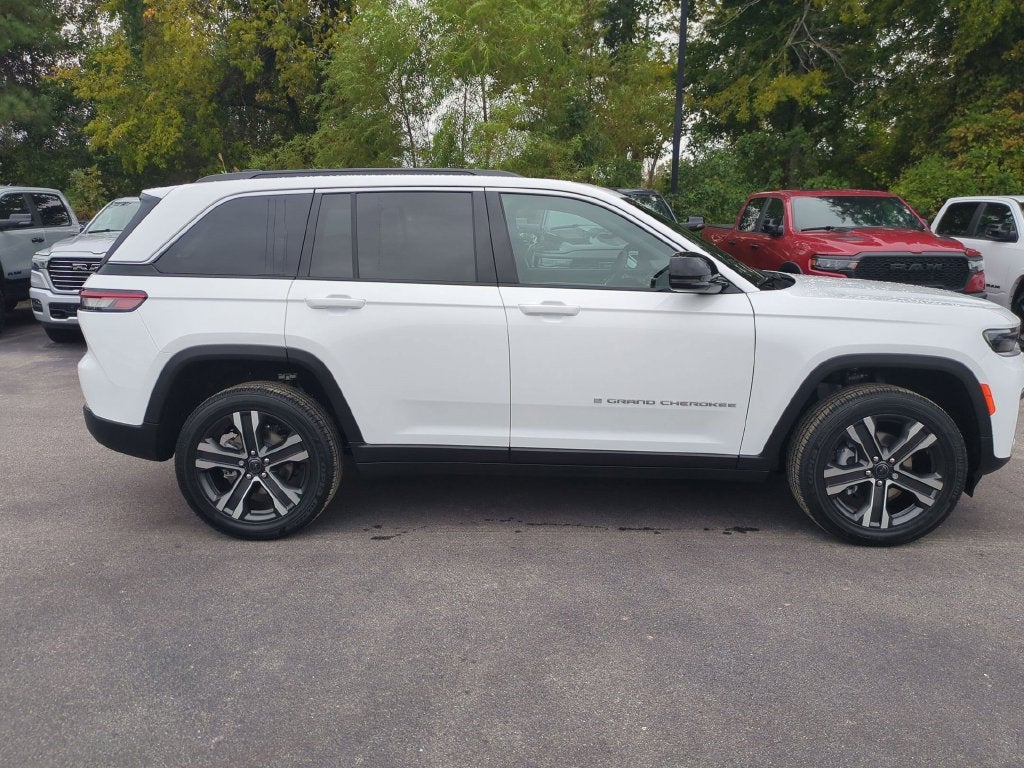 2027 Jeep Grand Cherokee Limited