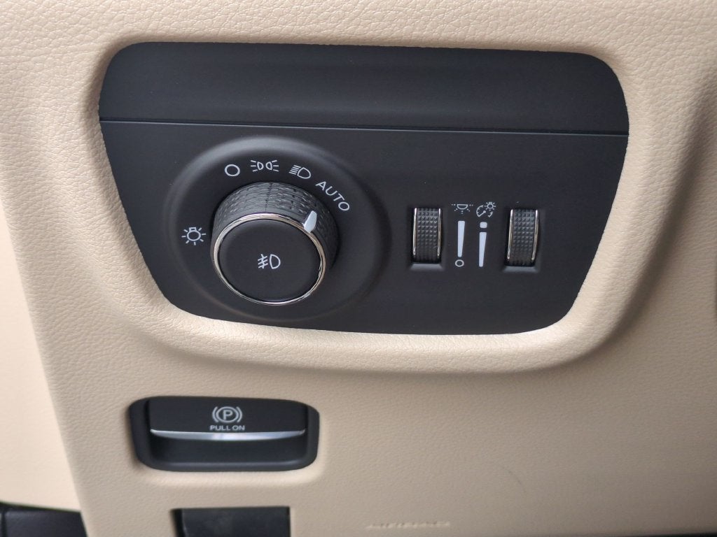 2027 Jeep Grand Cherokee Limited