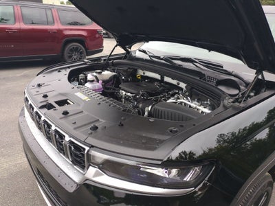 2027 Jeep Grand Cherokee Limited