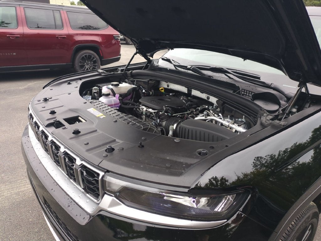 2027 Jeep Grand Cherokee Limited