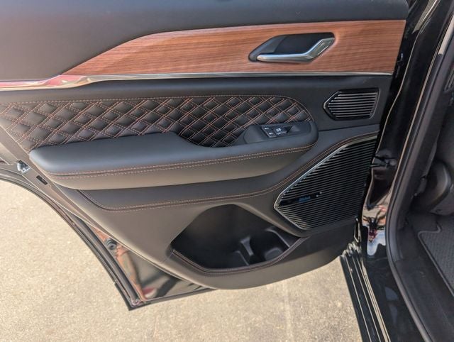2026 Jeep Grand Cherokee Summit