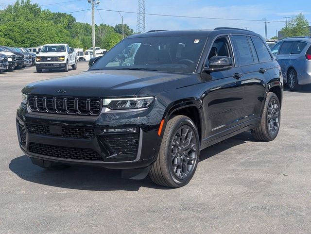 2026 Jeep Grand Cherokee Summit