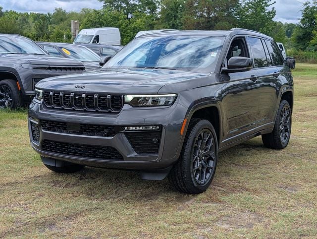 2026 Jeep Grand Cherokee Summit