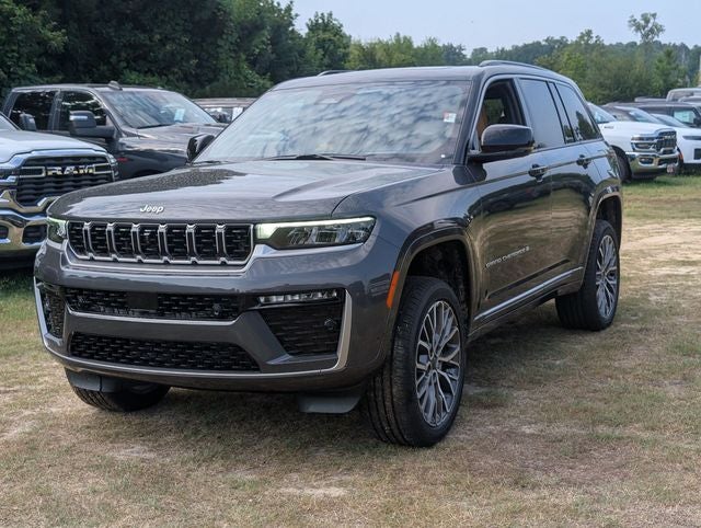 2026 Jeep Grand Cherokee Summit