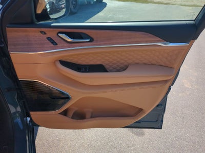 2027 Jeep Grand Cherokee Summit