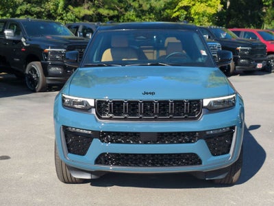 2027 Jeep Grand Cherokee Summit
