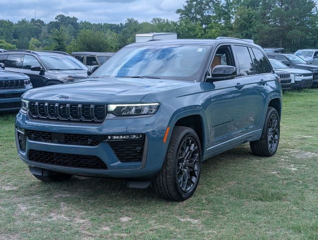 2026 Jeep Grand Cherokee Summit