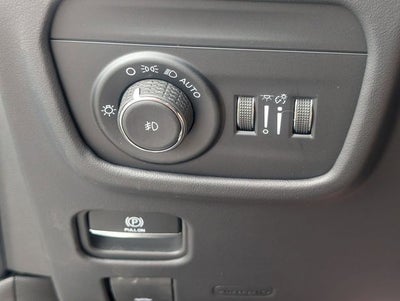 2026 Jeep Grand Cherokee Summit