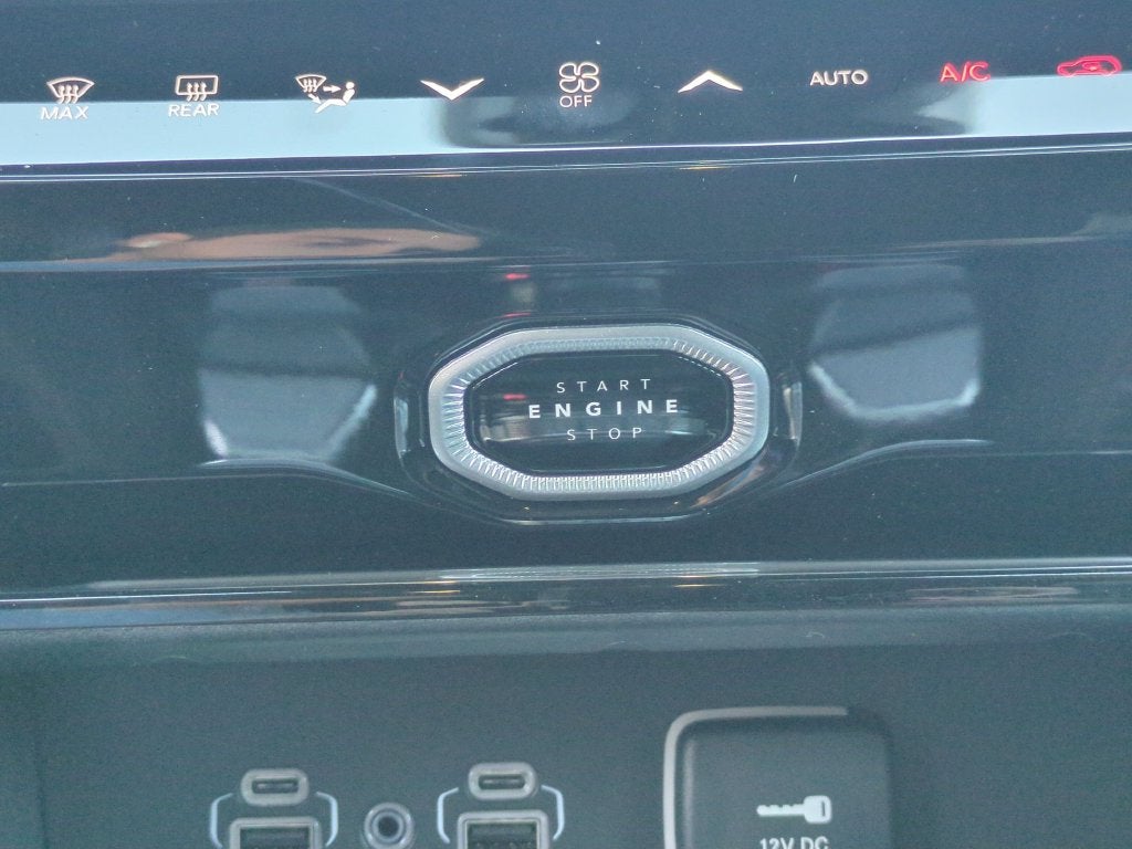 2027 Jeep Grand Cherokee Summit