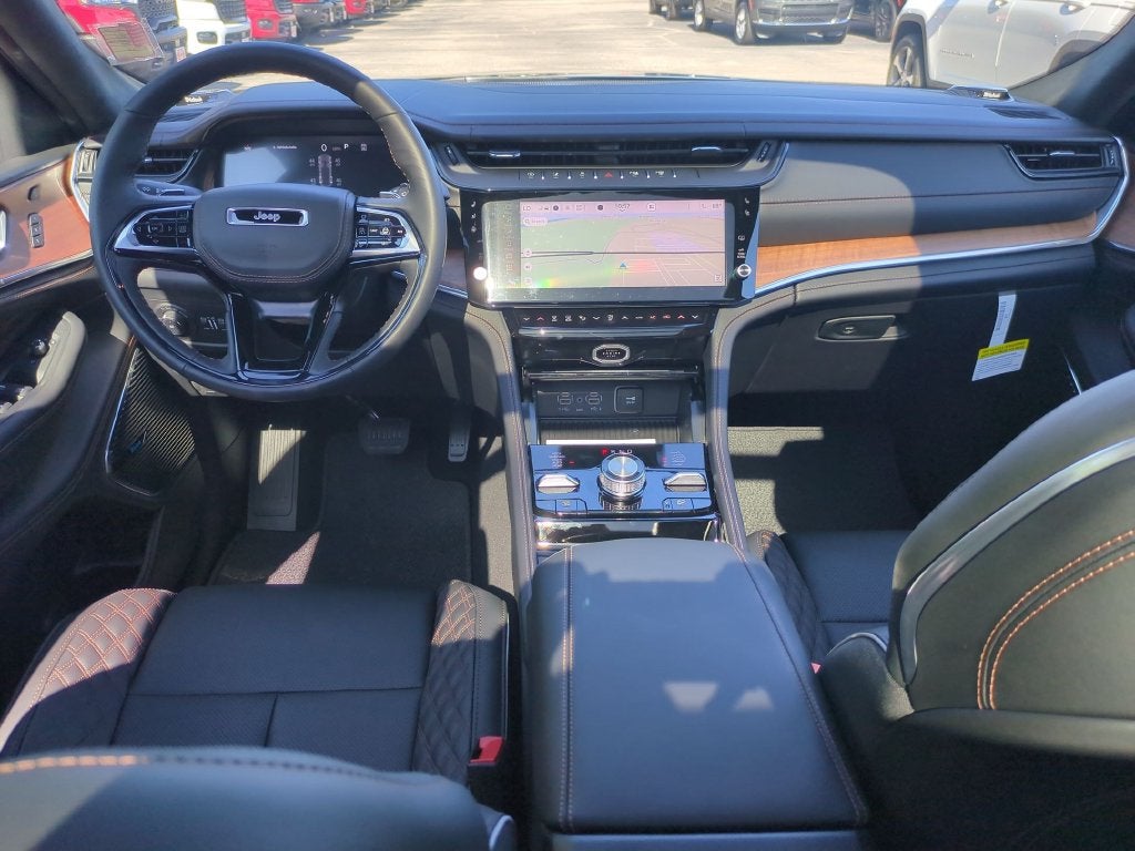 2027 Jeep Grand Cherokee Summit