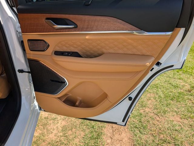 2026 Jeep Grand Cherokee Summit