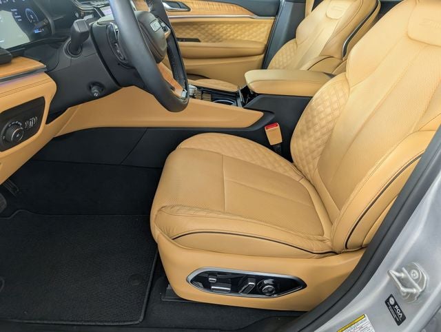 2025 Jeep Grand Cherokee L Summit