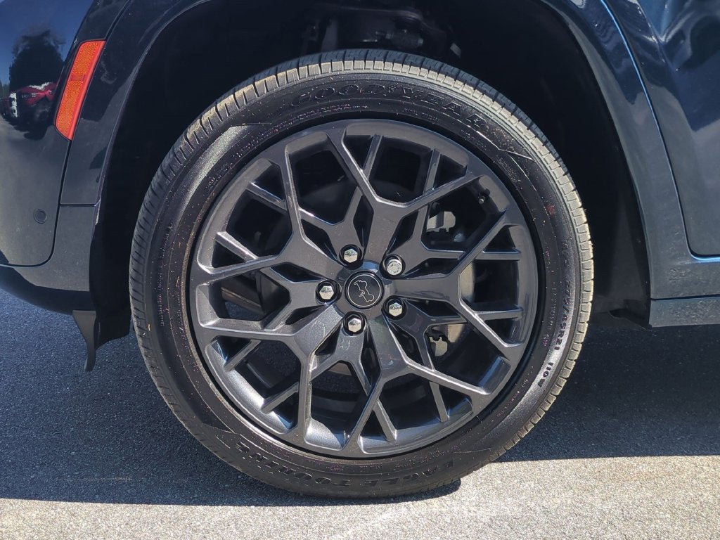 2027 Jeep Grand Cherokee L Summit